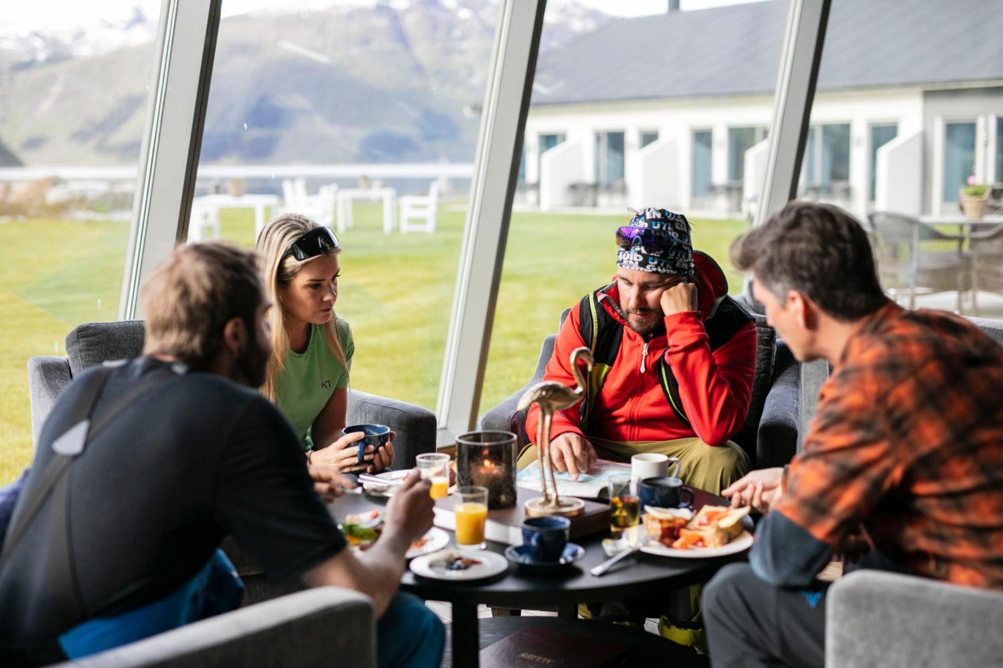 Valldal Fjordhotell - By Classic Norway Hotels Exterior foto